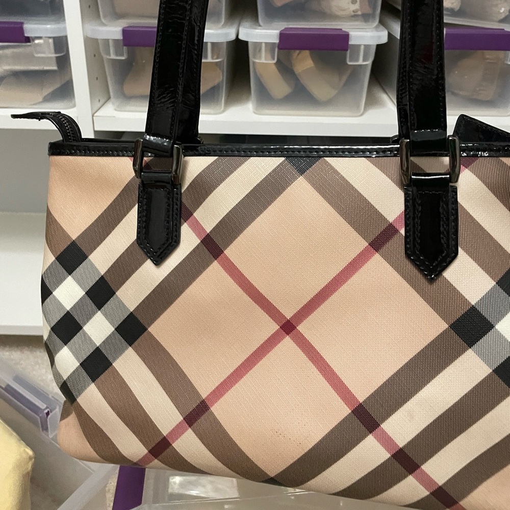 Authentic Burberry Supernova Check Purse